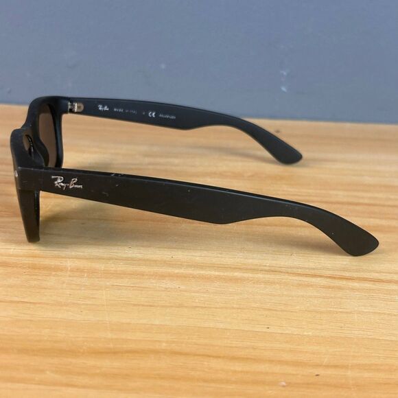 Ray-Ban RB2132 622/58 New Wayfarer Unisex Black Sunglasses Acetate Frame-Only - Picture 3 of 7